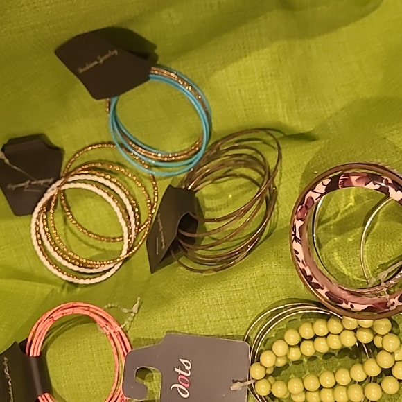 Braclets - Picture 5 of 6